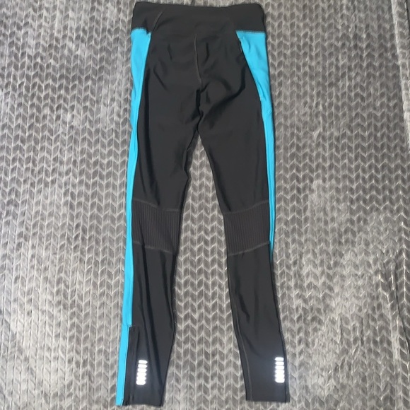 Under Armour Heat Gear Compression Full Length Running Leggings. XS. - Picture 4 of 7